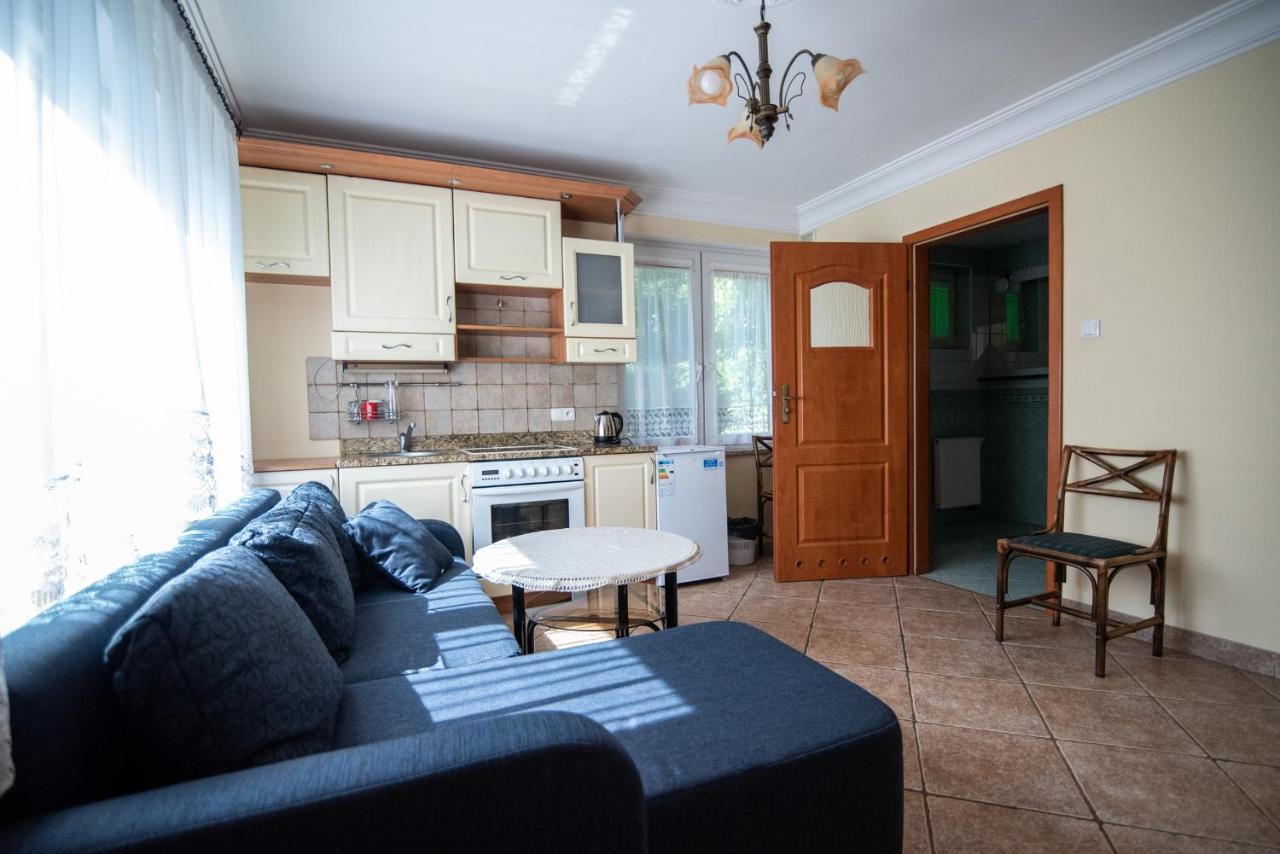 Gosciniec Pod Debem Villa Wilimy Kültér fotó