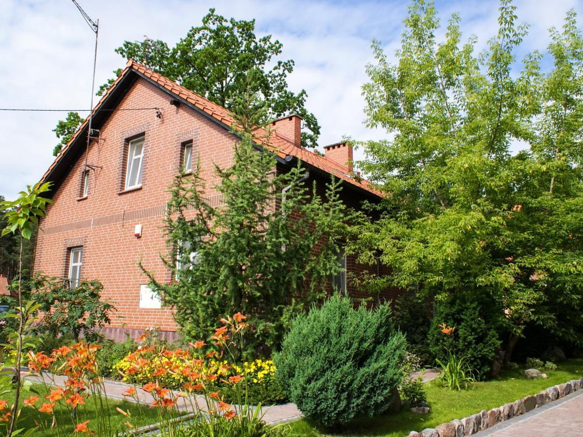 Gosciniec Pod Debem Villa Wilimy Kültér fotó
