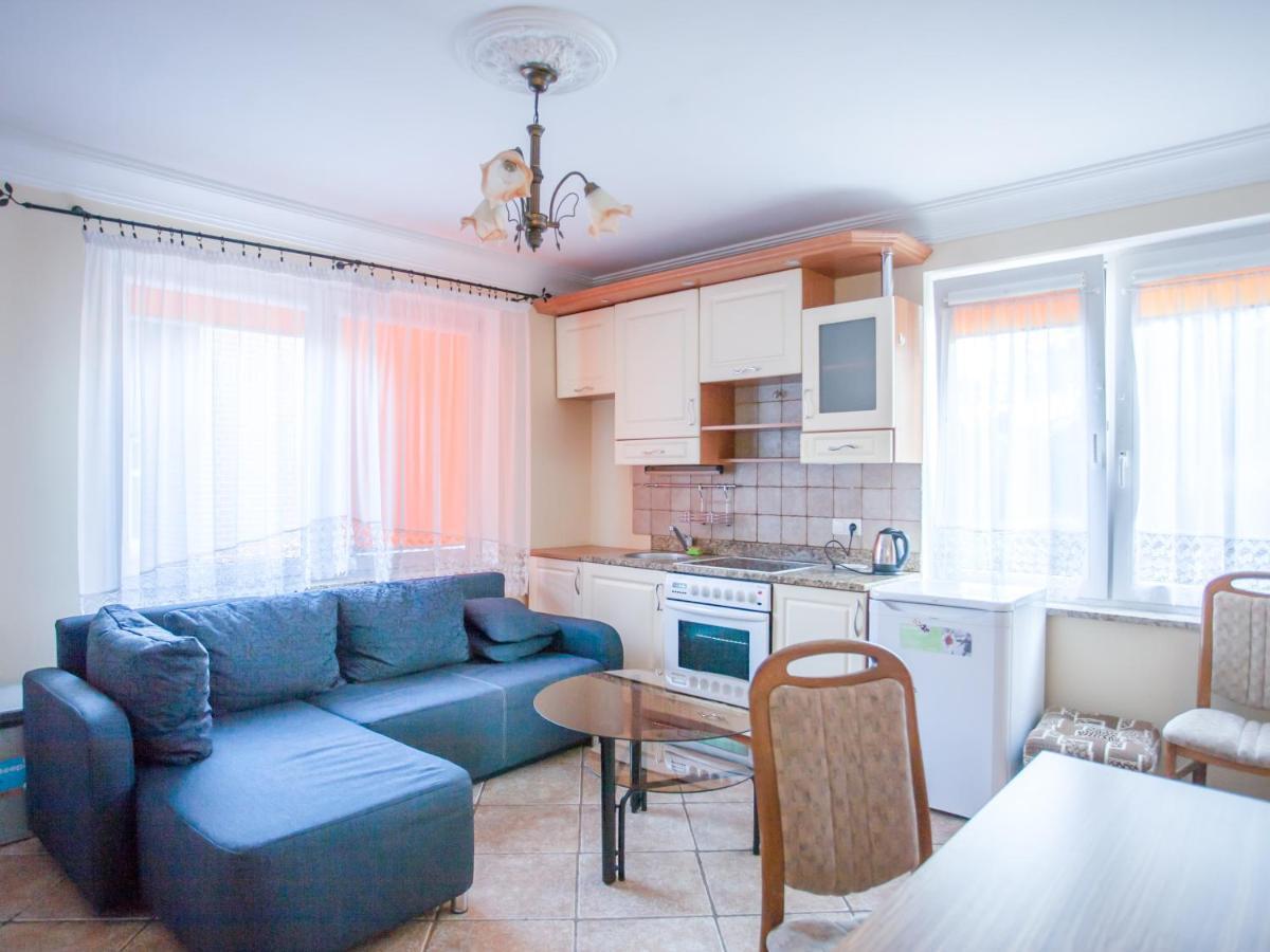Gosciniec Pod Debem Villa Wilimy Kültér fotó